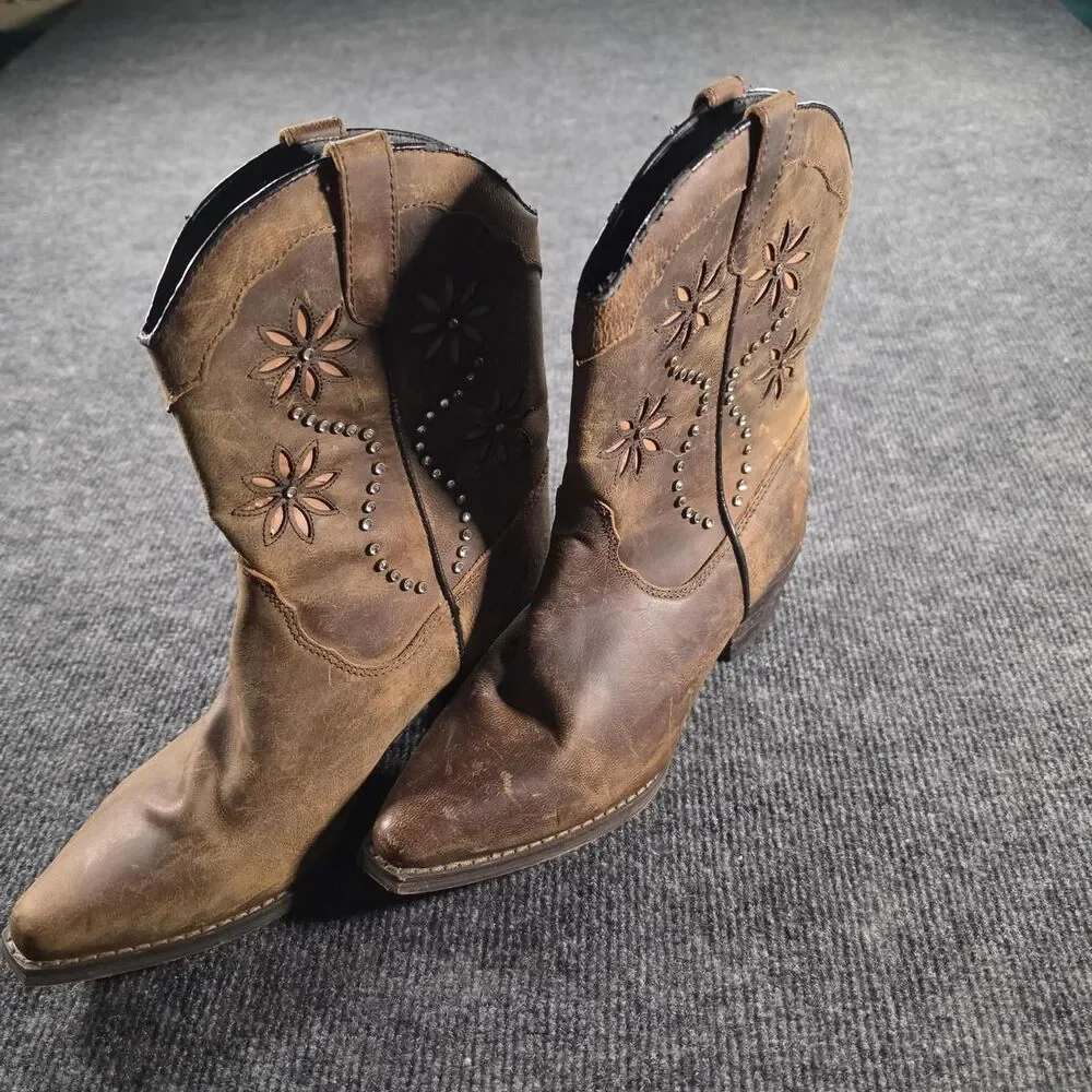 Unbranded Women's Brown Boots